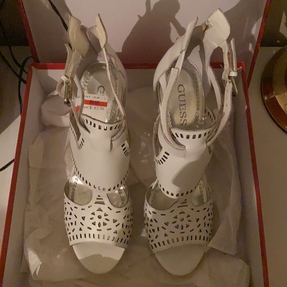 Guess wedges - Picture 2 of 4